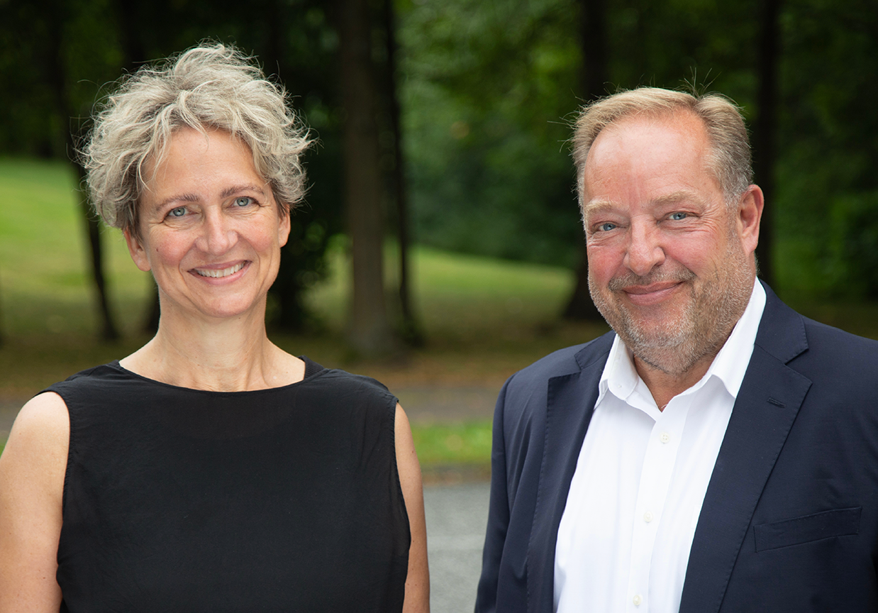 Portrait of Lena E. Lachenmeier, CEO at Qufora and Mikael Worning, chairman at Qufora