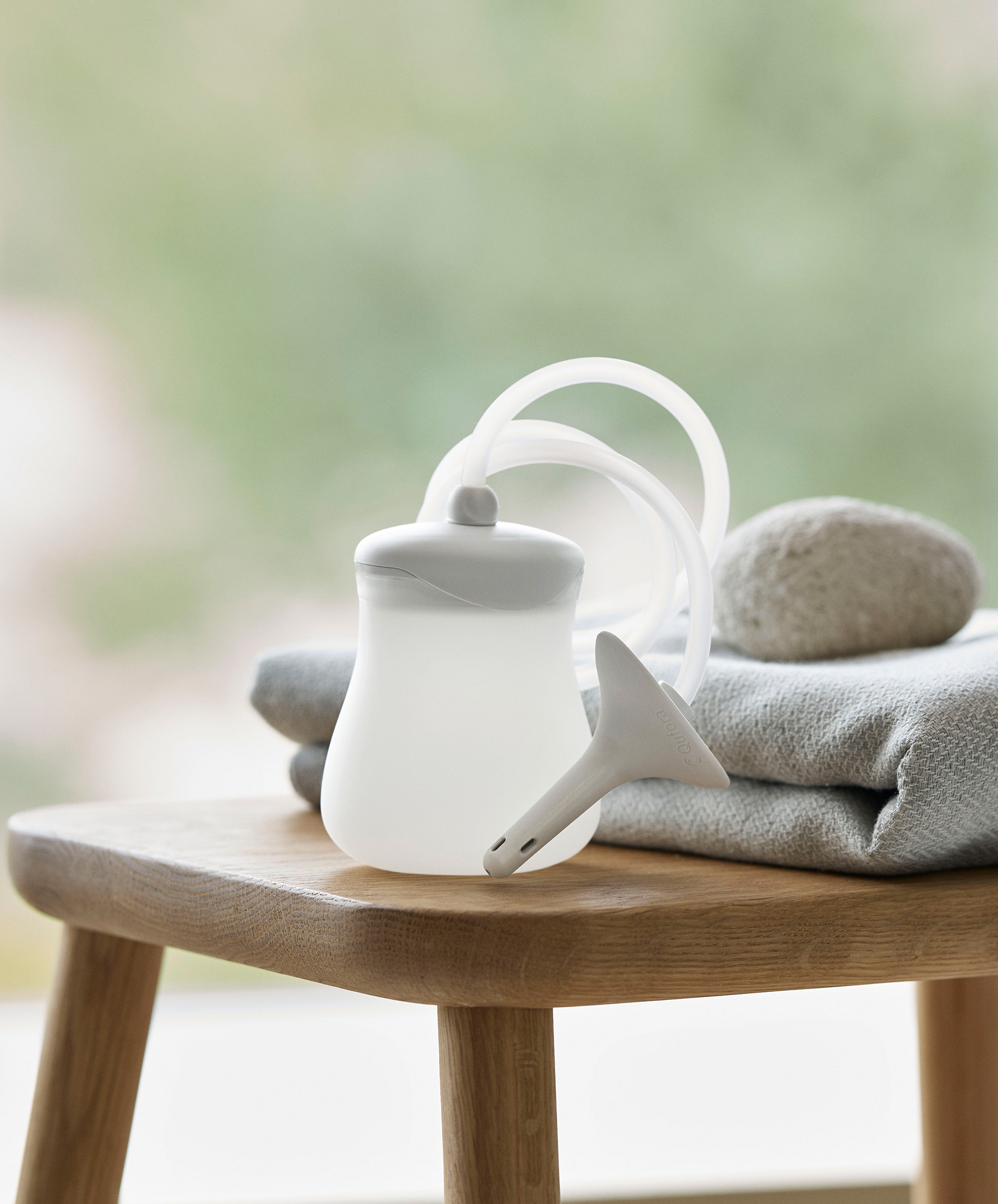 Qufora MiniGo Flex campaign bathroom